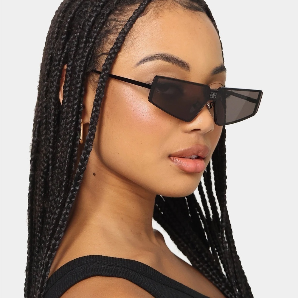 NEW!!! BALENCIAGA Sunglasses BB0192S 001 Authentic